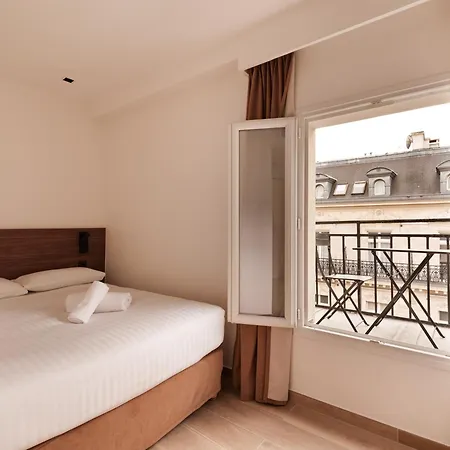 Hotel Au Coeur Du Marais 3*