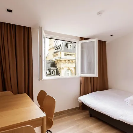 Hotel Au Coeur Du Marais